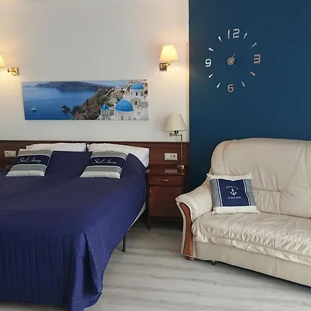 Santorini Kasprowicza 12a 440 Kołobrzeg